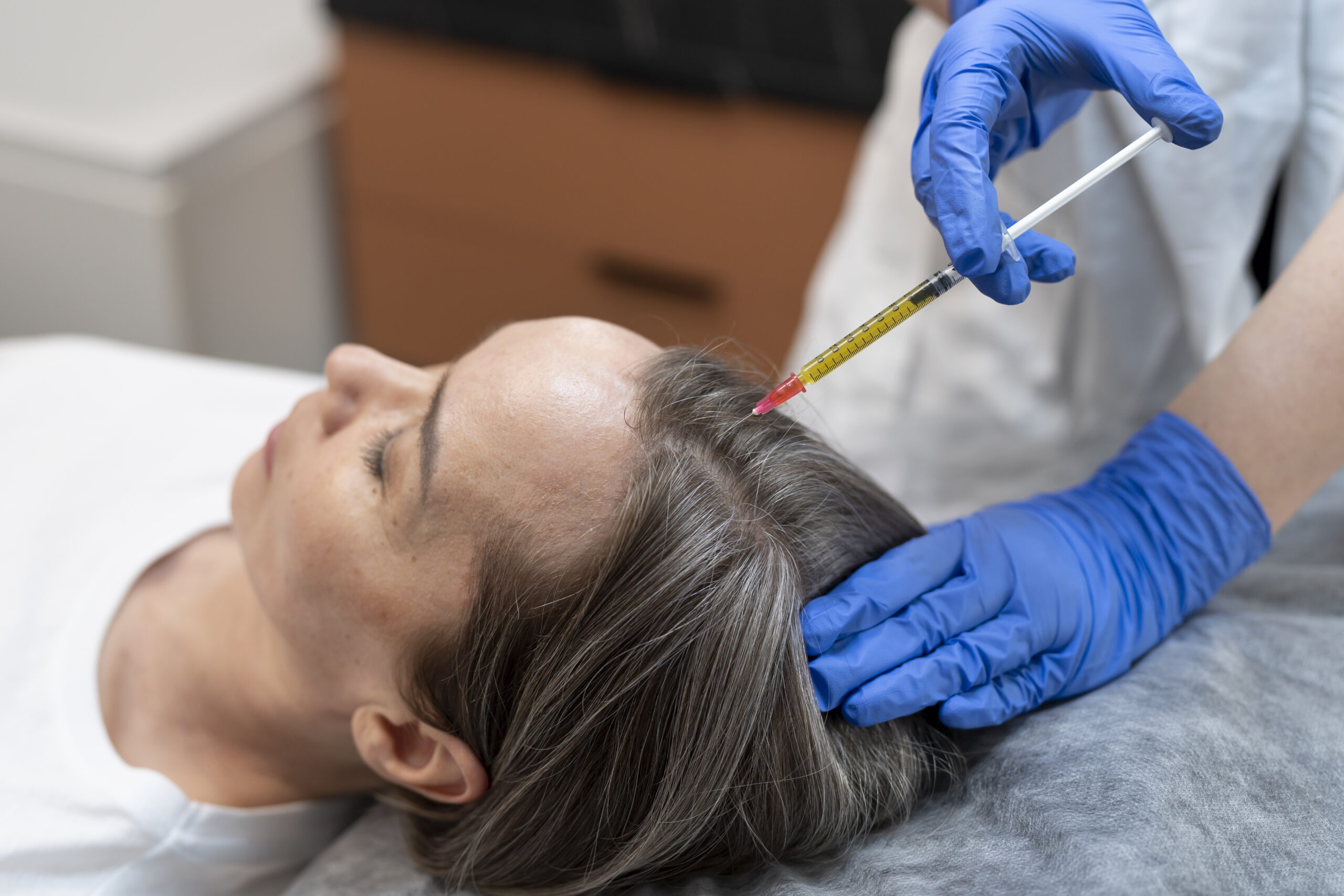Non-surgical hair regrowth — GFC, PRP, QR678 at Sumanova