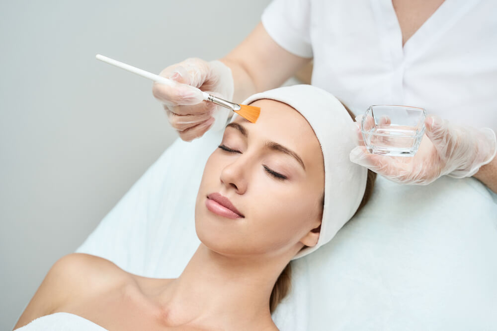 Brightening chemical peel skin treatment