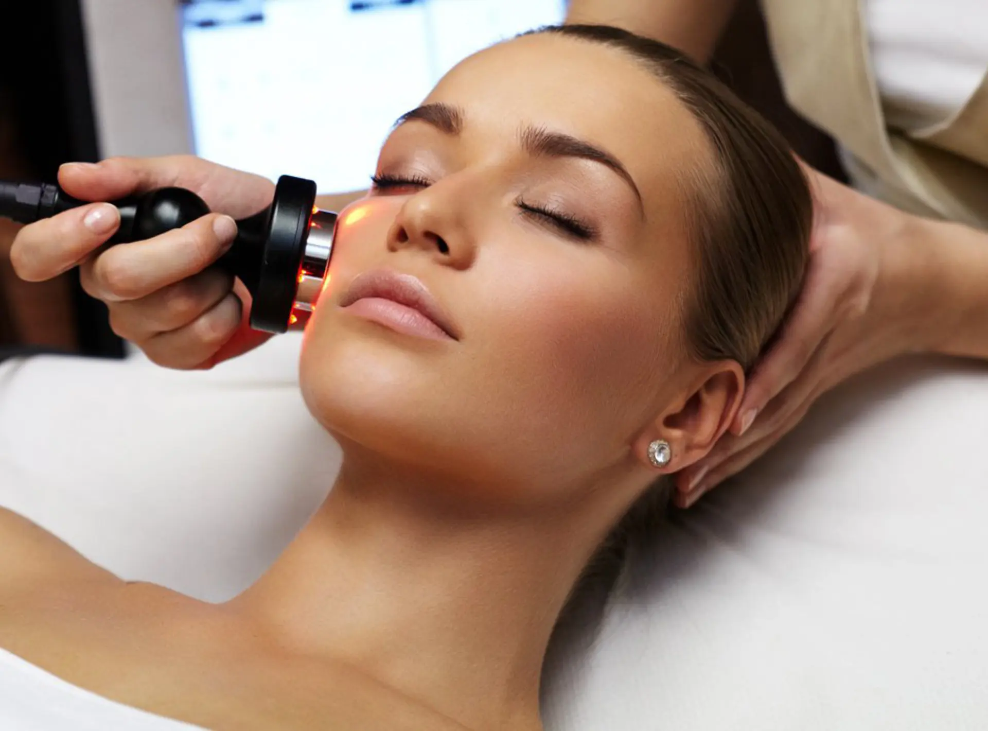 Fractional resurfacing skin renewal