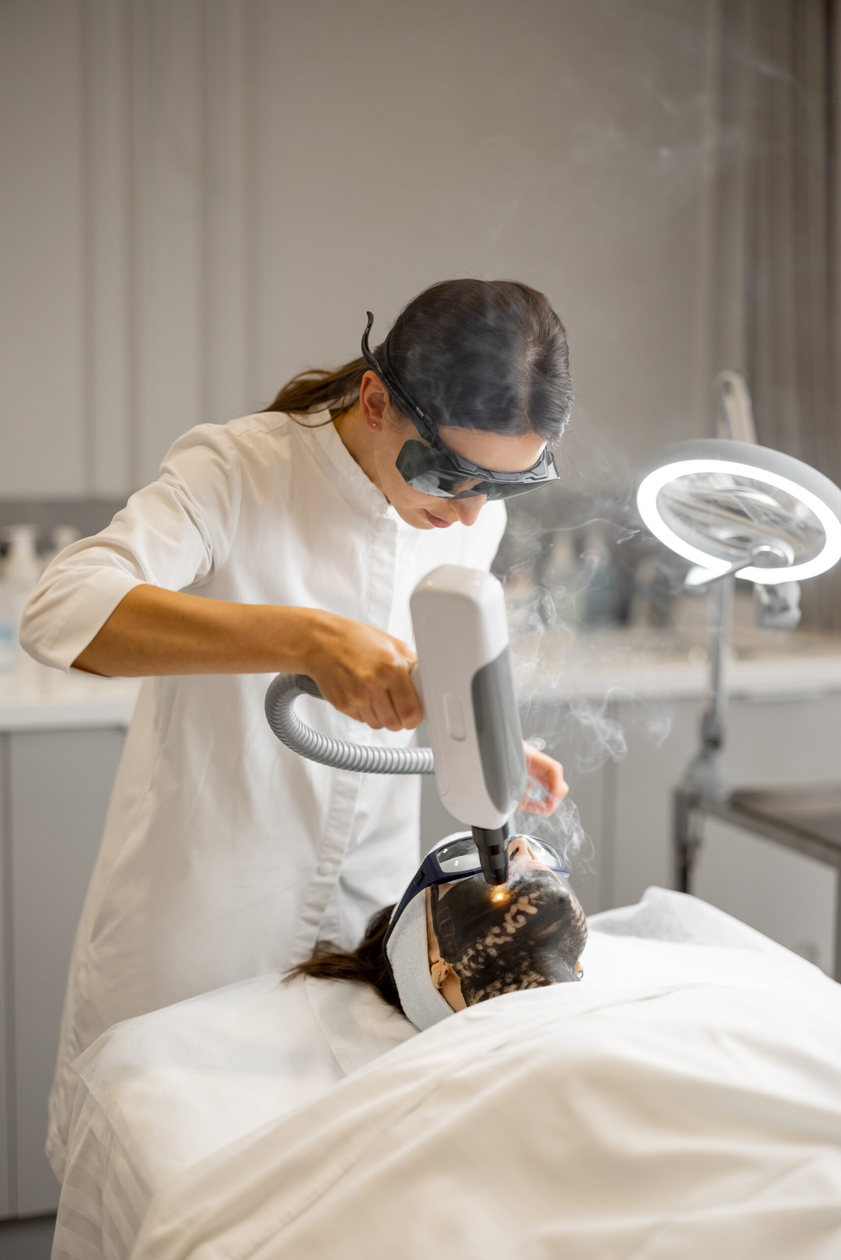 Carbon laser facial treatment